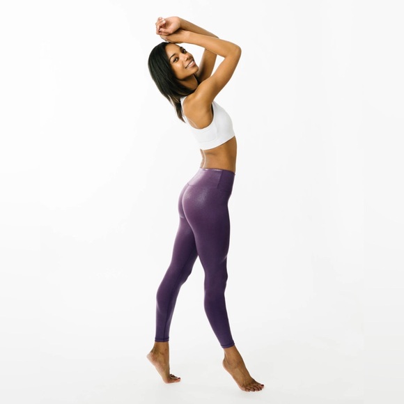 Zyia NWT Metallic Plus Light n Tight Hi-rise 7/8 24" Size 4 - Picture 1 of 9